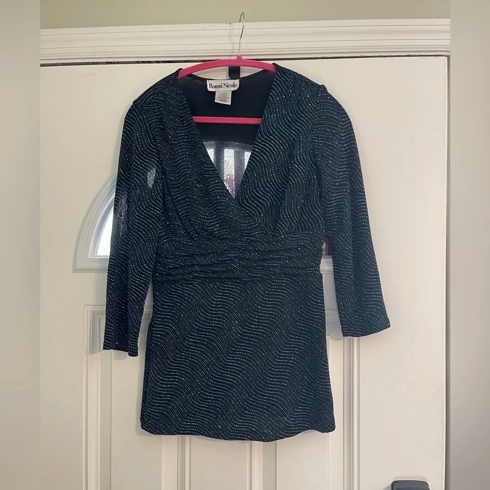 Blouse - Picture 1 of 5